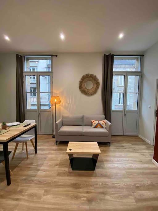 Logement Entier-Clim-100%Equipe-Hypercentre-Balcon بريف لا غايلارد المظهر الخارجي الصورة